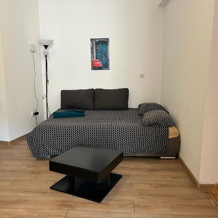 Magheru City Center Studio Apartment บูคาเรสต์ ภายนอก รูปภาพ